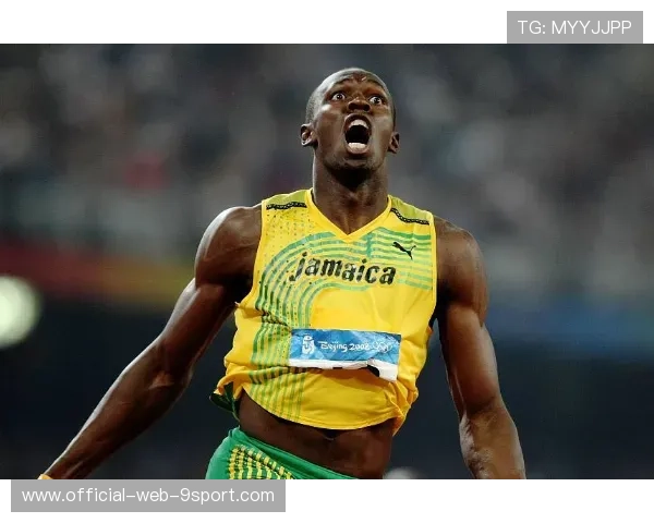 高光时刻:运动员在赛场上的“爆发力”瞬间